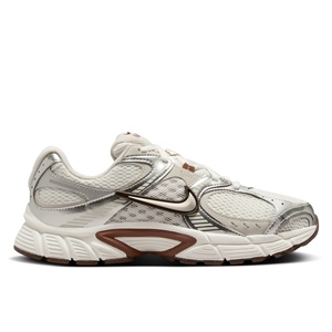 W NIKE V5 RUNNER